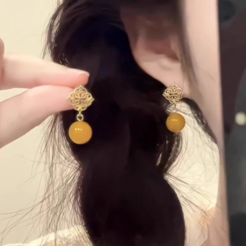 新中式国风仿黄蜜蜡玉石耳钉2025新款爆款高级感气质小众独特耳坠