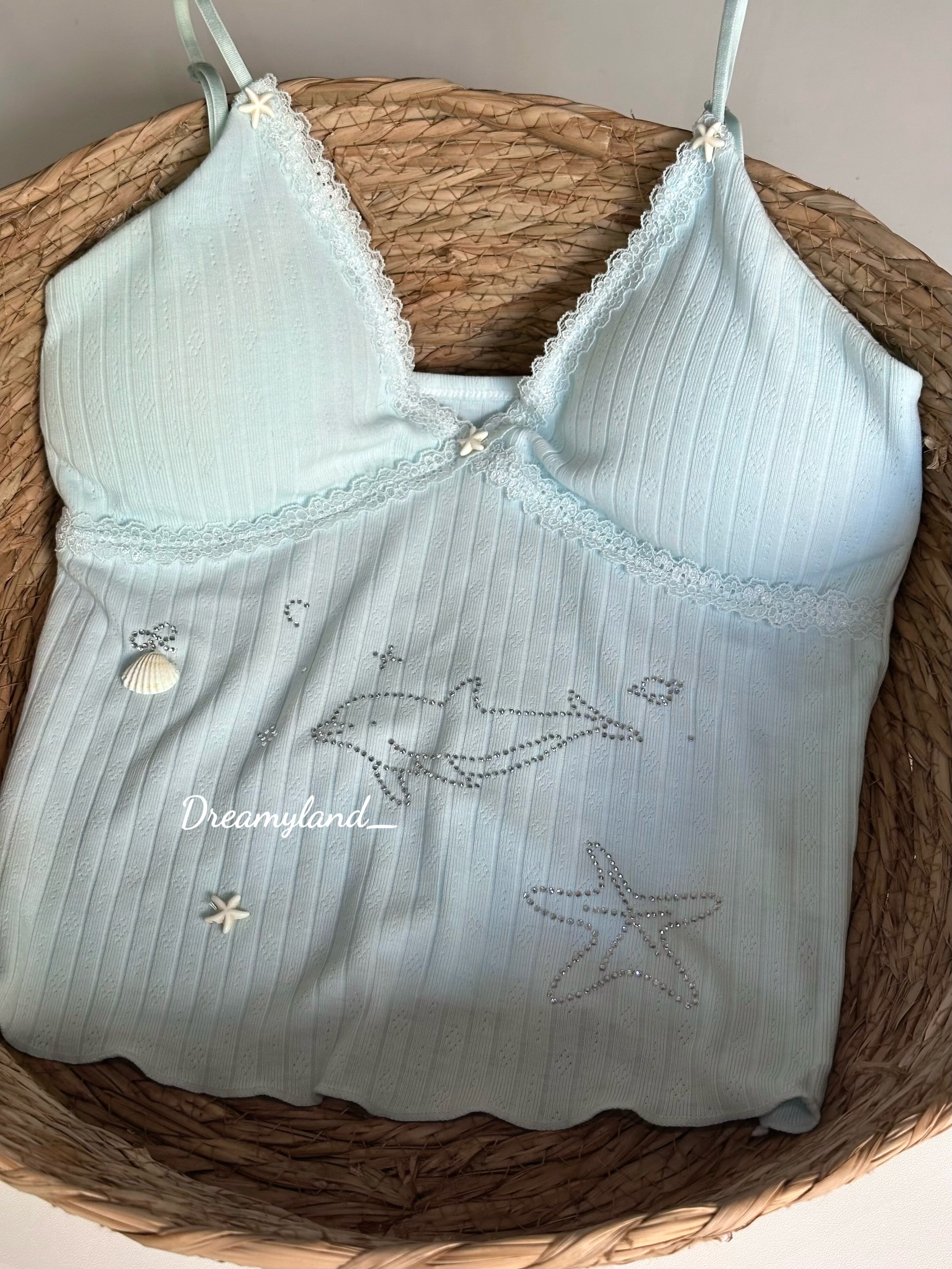 夏日海豚贝壳烫钻蓝色甜美可爱花边吊带背心女带胸垫