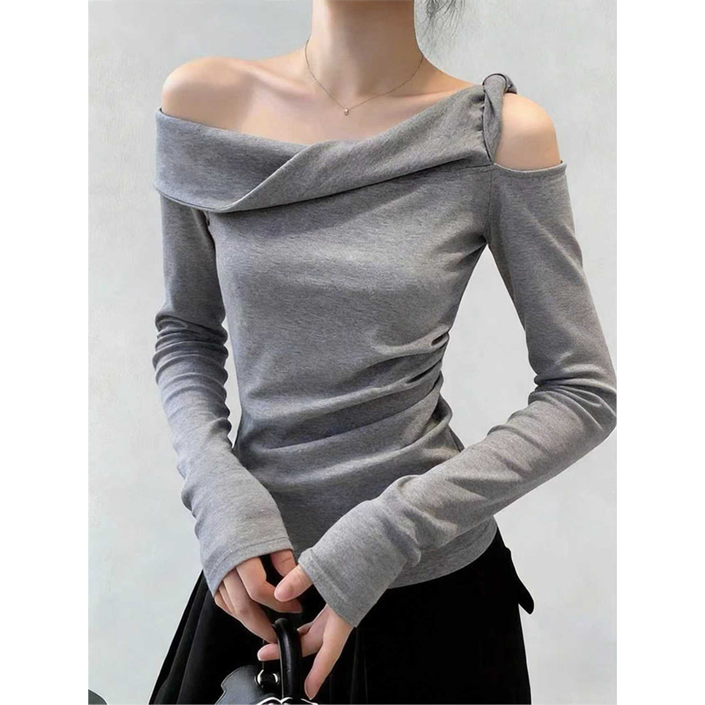 秋冬甜辣妹一字露肩锁骨灰色打底衫女内搭设计感修身长袖t恤上衣,女装/女士精品,T恤,淘宝优惠券,粉丝福利购,淘宝优惠卷