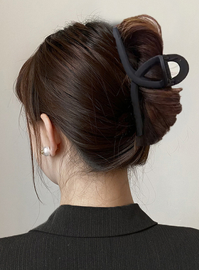 13cm黑色超大号抓夹发量多高级感鲨鱼夹简约夹子头饰发夹女后脑勺