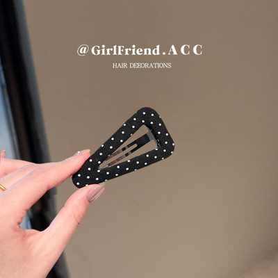 手作布艺波点发夹！girlfriend