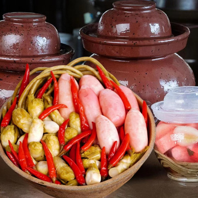 王婆家什锦泡菜四川农家自制酸萝卜豇豆大蒜藠头下饭咸菜800g灌装