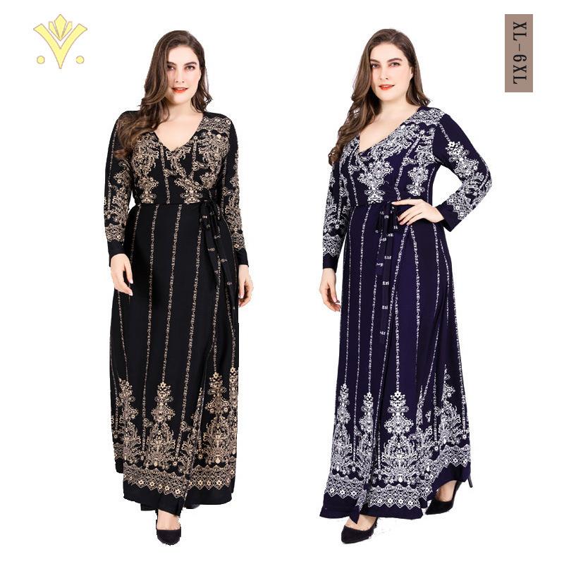 Fat and plus plus size women's knitted dress with printed