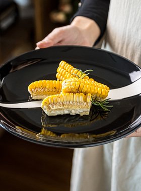 复古黑色陶瓷盘子家用圆形餐盘装菜盘西餐意面盘大盘摆盘水果拼盘