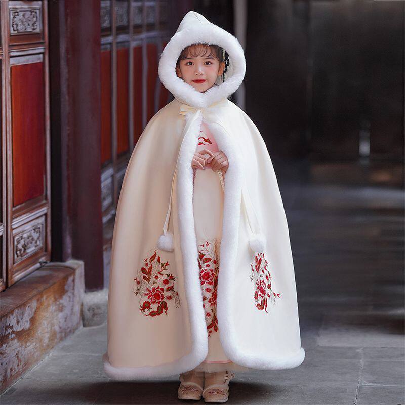 中国风儿童连帽加厚保暖汉服披肩