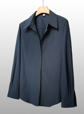 法式尖领藏青棉衬衫 空气感微宽松不易皱通勤百搭冬季中性衬衣女