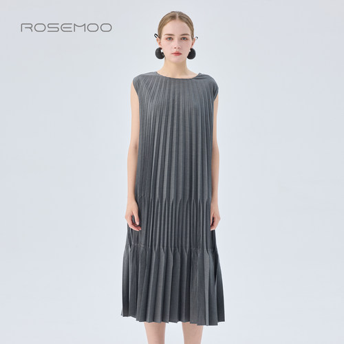 容子木ROSEMOO26春商场同款垂感压褶圆领无袖连衣裙RWM1LP403D