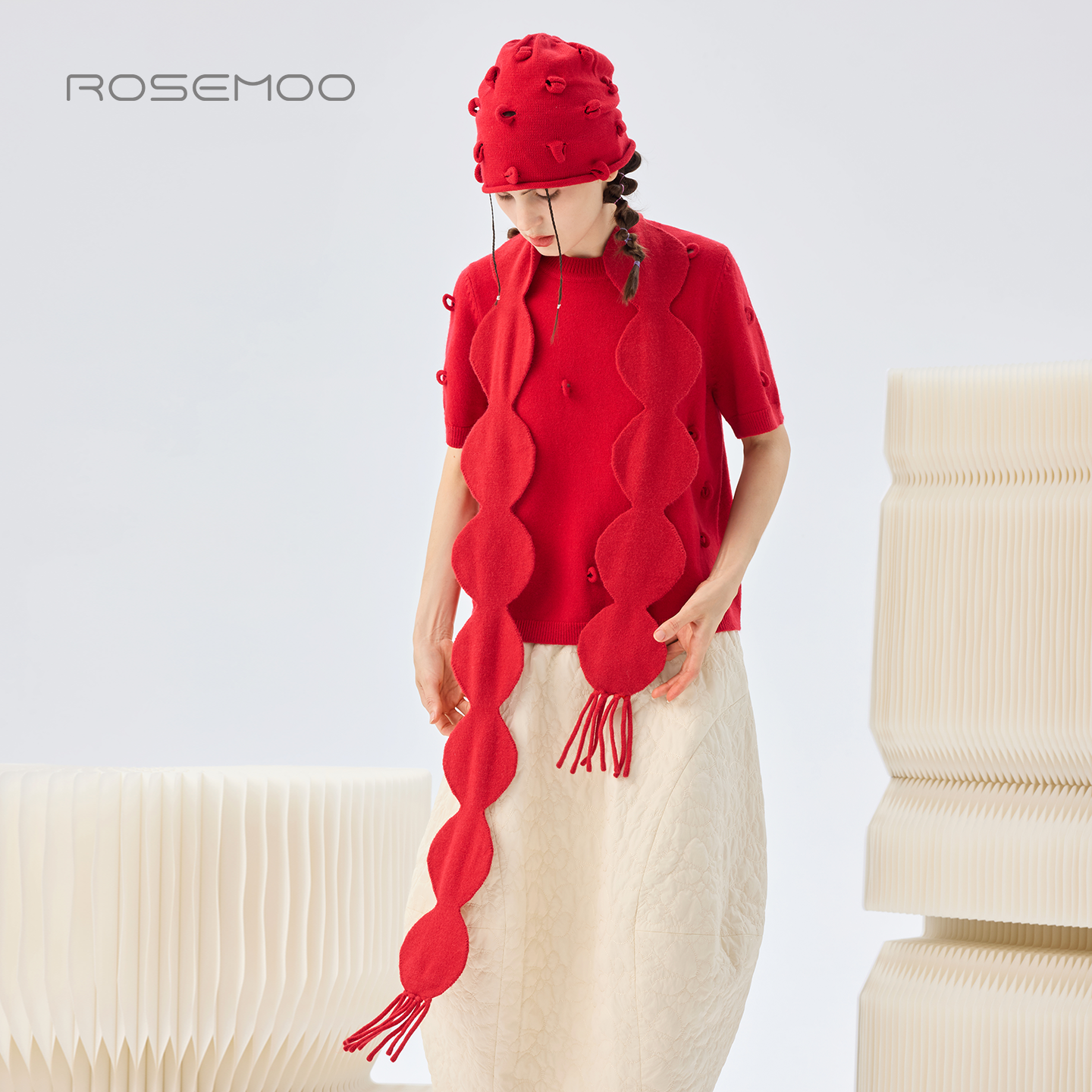 容子木ROSEMOO26春【商场同款】亲肤舒适波点流苏围巾RWM1RP142A