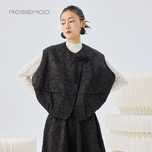 容子木ROSEMOO26春【商场同款】肌理斜门襟盘扣马甲RWM1AP112A