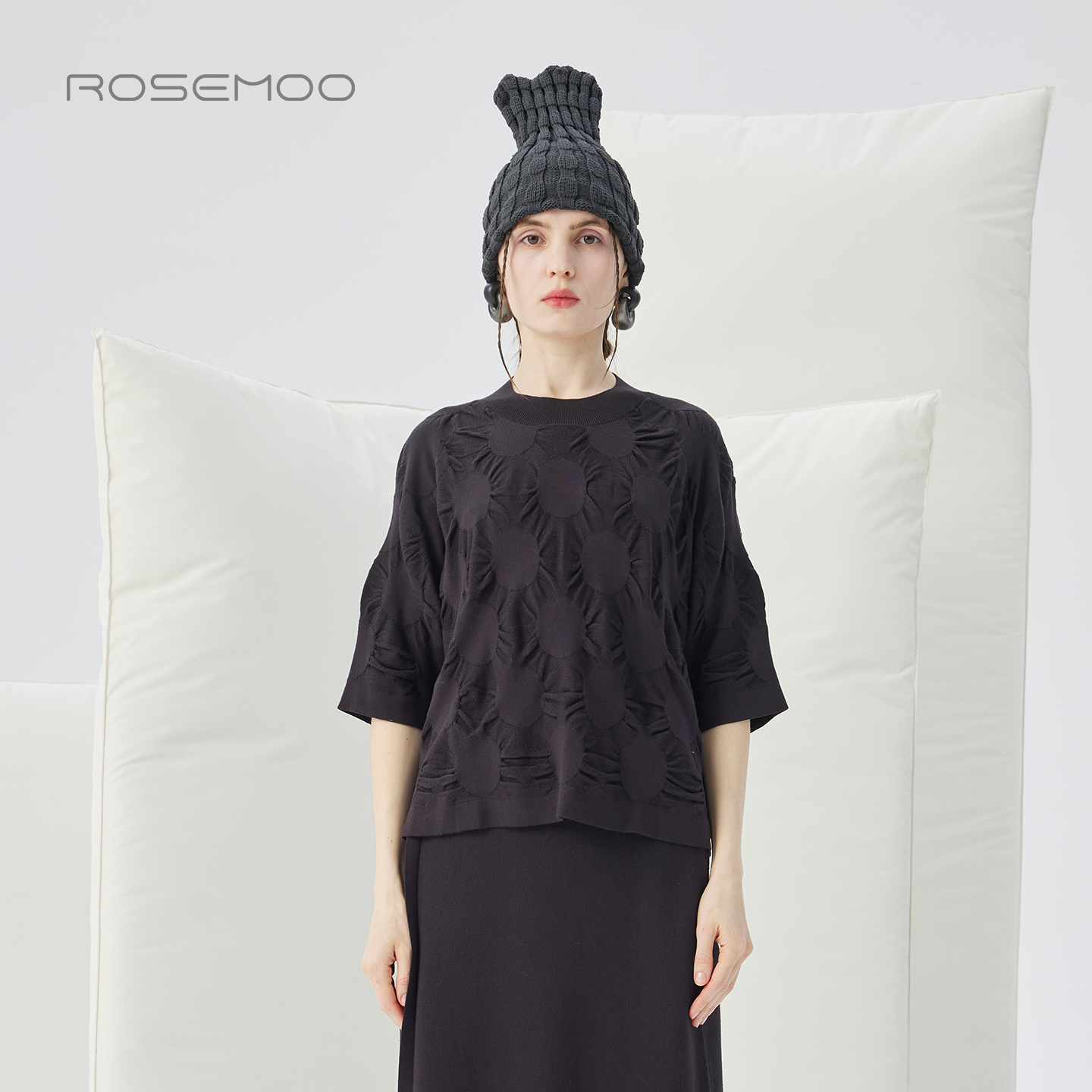 容子木ROSEMOO25冬商场同款轻薄波点短袖毛织套头上衣RSS4TP148A