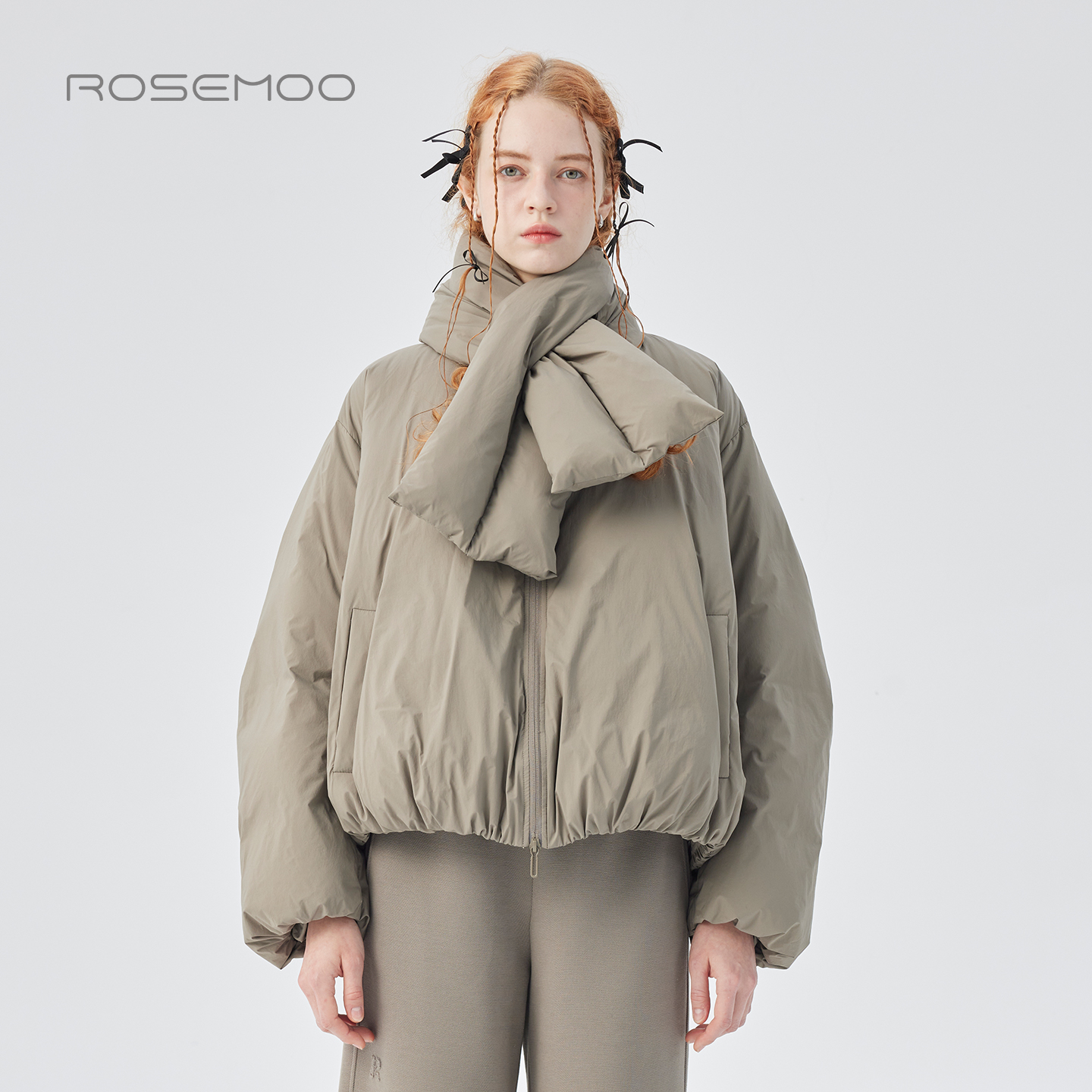 容子木ROSEMOO25冬商场同款微皱哑光棒球领短款羽绒服RSS4YP201B