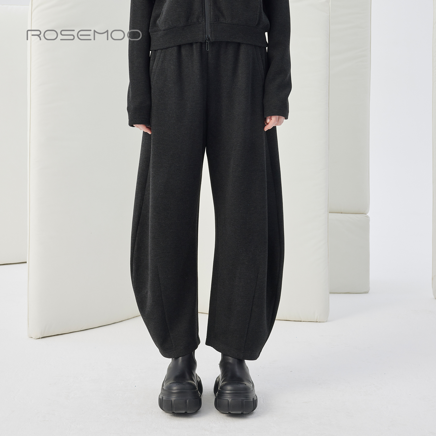 容子木ROSEMOO25冬【商场同款】微弹舒适垂顺宽松长裤RSS4KP118A