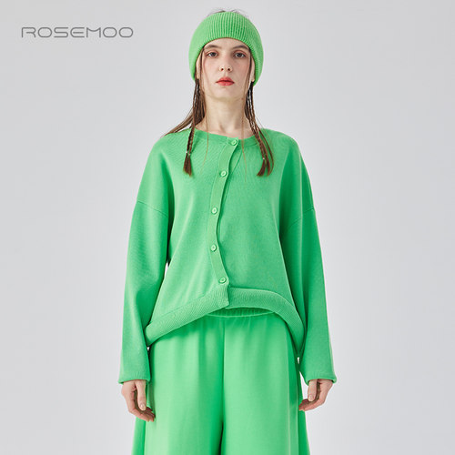 容子木ROSEMOO24年冬季新款亲肤柔软下摆开衫RCL4NP279B