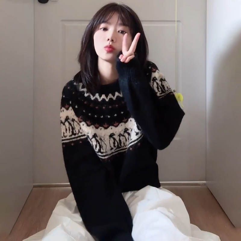 复古费尔岛圣诞花纹藏青色毛衣女秋冬季宽松慵懒风圆领套头针织衫