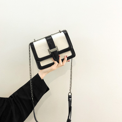 小众设计感包包女2022春夏新款链条斜挎小包高级感百搭单肩小方包