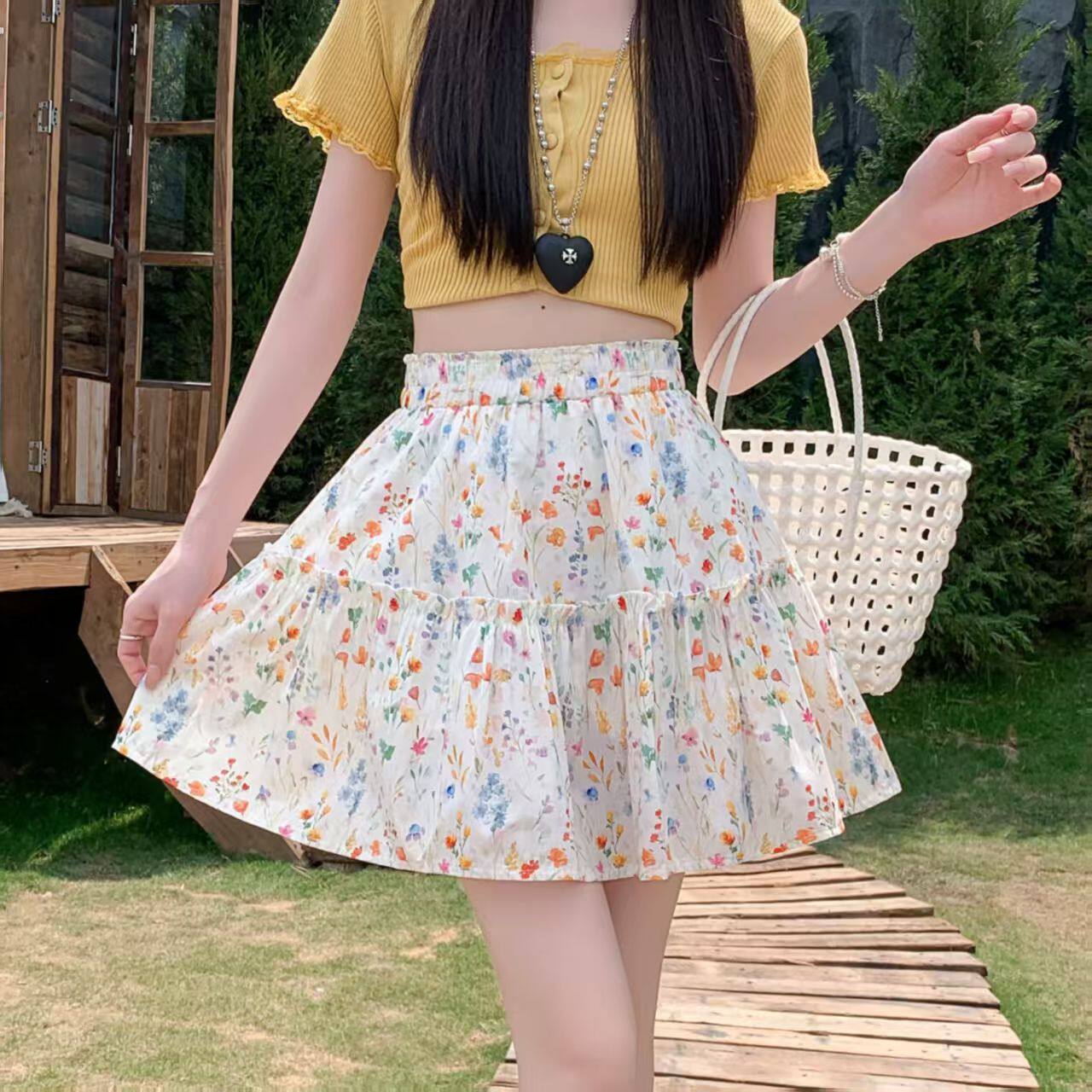 夏季韩系碎花木耳边A字半身裙