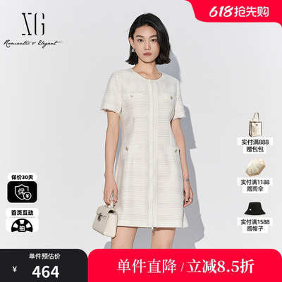 XG/雪歌XK204048A151 白色小香风圆领短袖连衣裙收腰直筒中长裙女