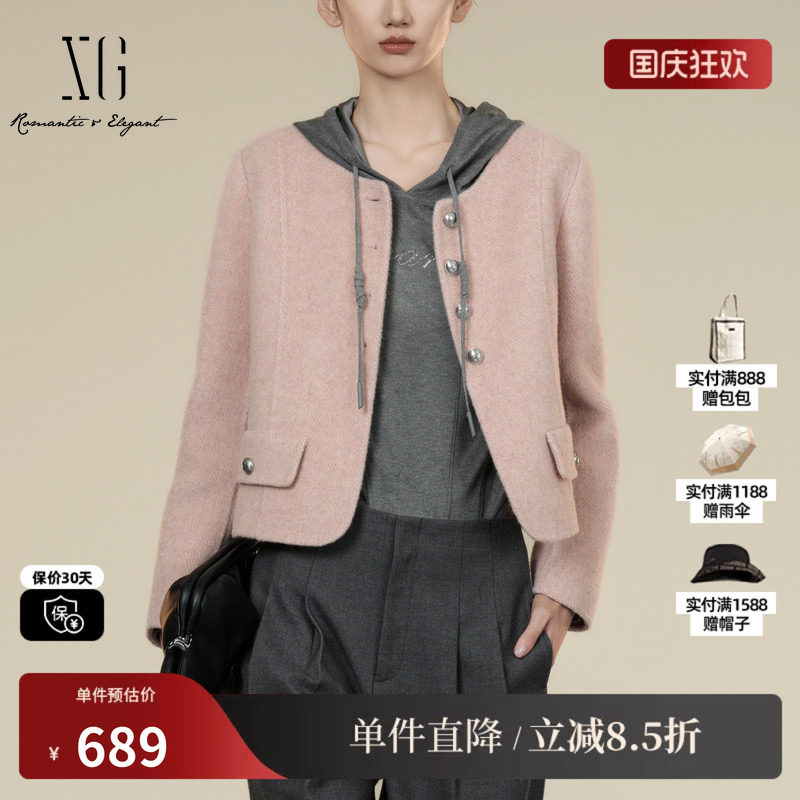 XG/雪歌XK410027A216 短款长袖加厚毛呢外套粉圆领羊毛混纺大衣女