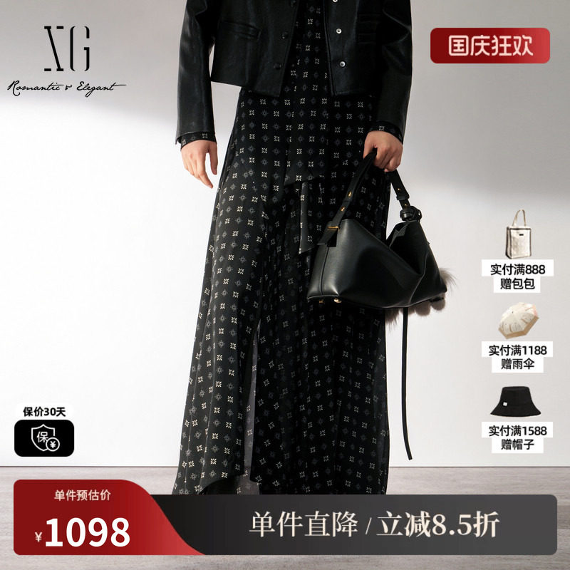XG/雪歌XL403016B194黑色满印桑蚕丝不规则A字半身裙休闲长裙女装