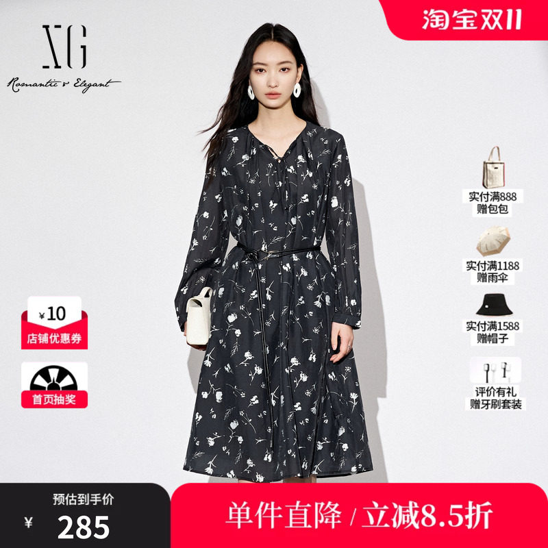 XG雪歌XL304830A806满版印花长袖连衣裙2025秋季新款碎花中长裙女
