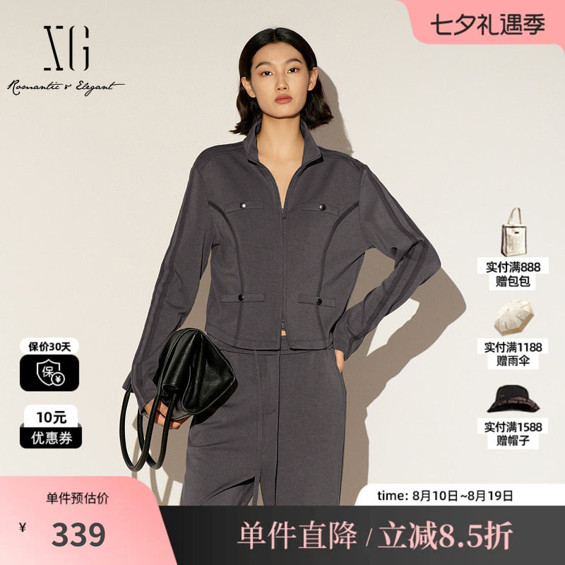 XG/雪歌XL107019A384 立领收腰短外套正肩直筒显瘦运动翻领长袖女