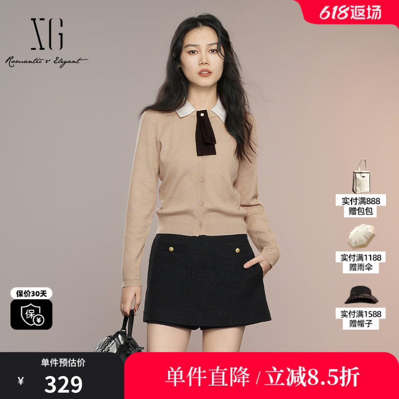 XG/雪歌XK311020A373 卡其色圆领长袖针织衫学院风配领带假领女装