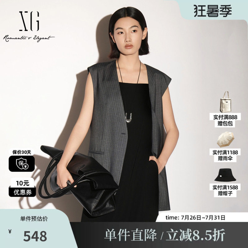XG/雪歌 XL324003B199黑灰条纹无领西装马夹外套直筒中长马甲女装
