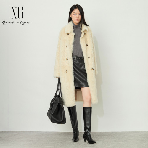 XG/雪歌 XL435003A691米白色长款仿皮草大衣加厚保暖软糯外套女装
