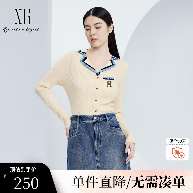 XG雪歌XJ311015A360长袖毛针织衫时尚秋季新款浅米色绵羊毛毛衫女