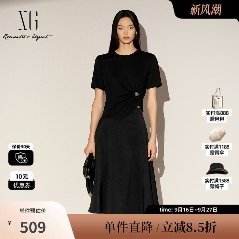XG/雪歌XL104018A590黑色圆领T恤拼接连衣裙短袖显瘦中长伞裙女装