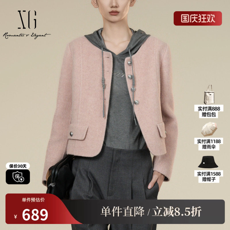 XG/雪歌XK410027A216 短款长袖加厚毛呢外套粉圆领羊毛混纺大衣女