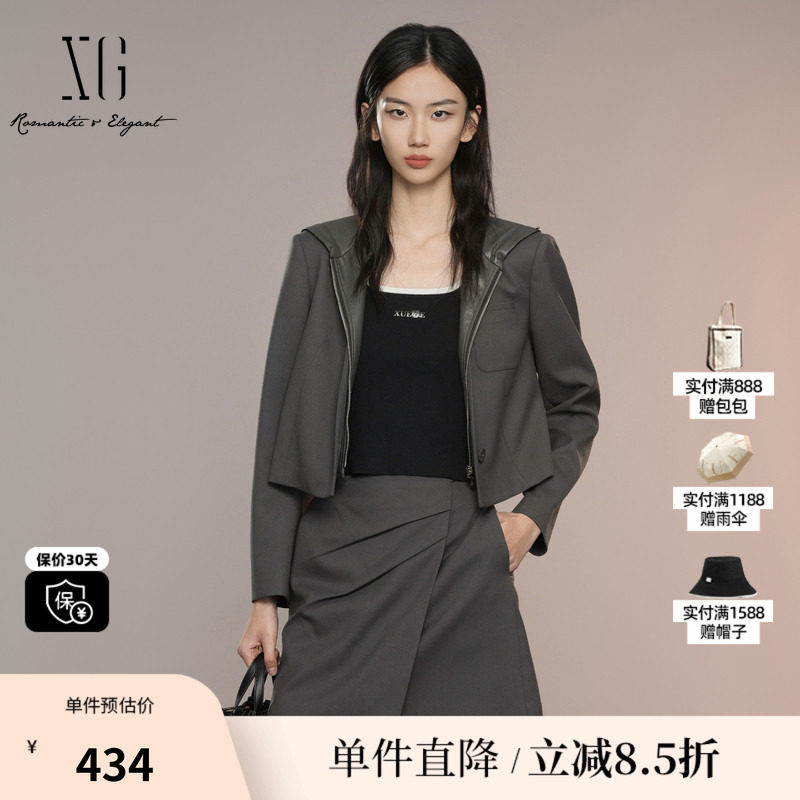 XG/雪歌XK307016A490 深灰色连帽短外套西装拼接皮衣长袖短外套女