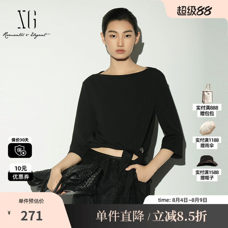 XG/雪歌XL121006A590 黑色圆领中袖衬衫直筒绑带配胸针短款上衣女
