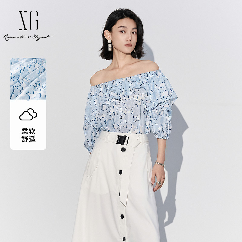 XG/雪歌XL221826B820浅蓝色短袖衬衫2025夏季新款薄款印花上衣女