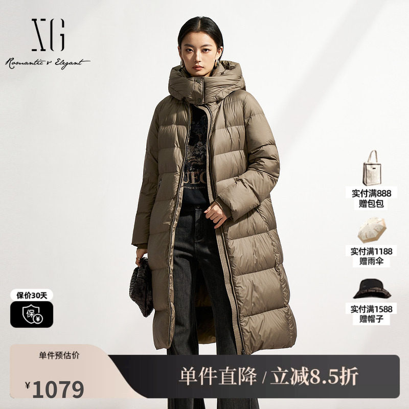 XG/雪歌XK406010A643长款天鹅绒羽绒服2025冬季新款连帽外套女装