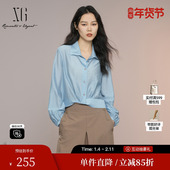 XG雪歌XK321006A121长袖 不对称天蓝色上衣女 新款 翻领衬衫 2025秋季