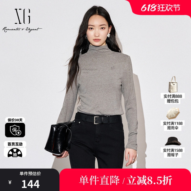 XG/雪歌XL301591A884灰色高领长袖T恤2025秋季新款字母点缀上衣女