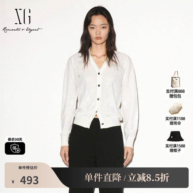 XG/雪歌XL311016A251白色烫钻星星V领长袖针织衫直筒收腰开衫女装