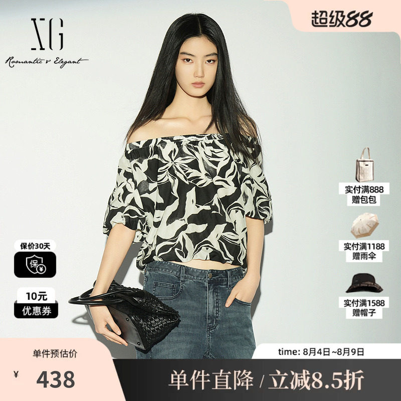 XG/雪歌 XL221041B293黑白花版棉感一字领短袖衬衫松紧度假上衣女