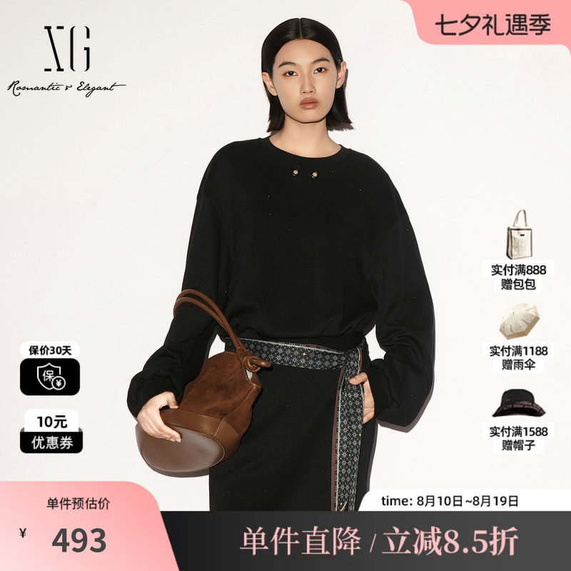 XG/雪歌 XL301009A328藏青色配飘带圆领长袖卫衣短款休闲收腰女装
