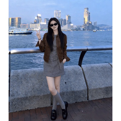 复古通勤麂皮翻领显瘦短夹克女