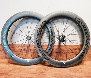 卡本仙轮组碳纤维451轮子20寸451折叠车小轮径车轮V刹11速50高框