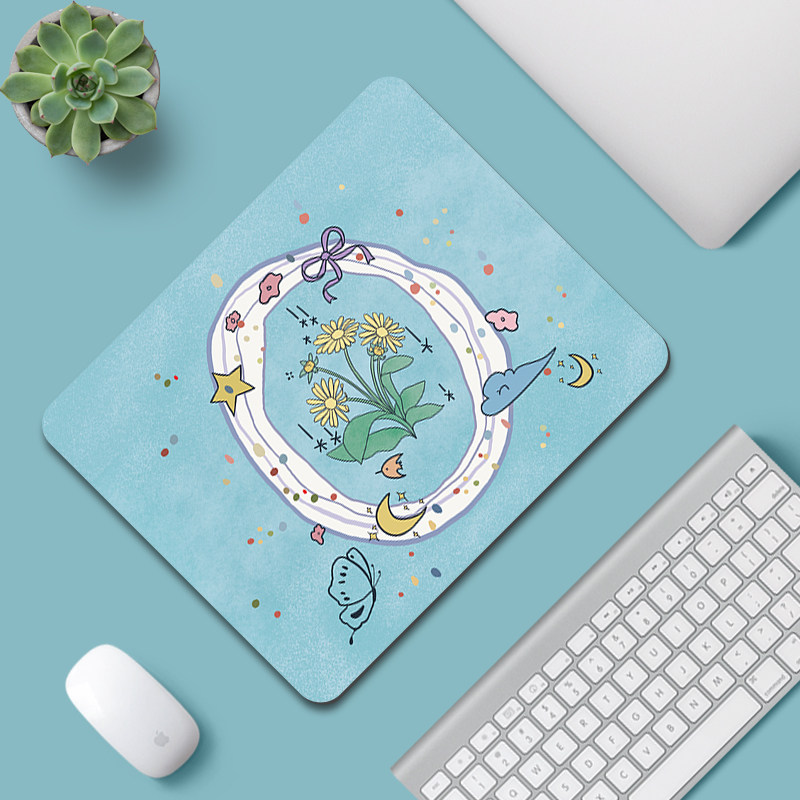 雏菊星愿小号护腕鼠标垫家用办公室卡通ins风电脑游戏防滑桌面垫