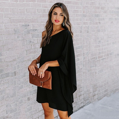 Sexy slanted shoulder one-shoulder dress性感斜肩一字肩连衣裙