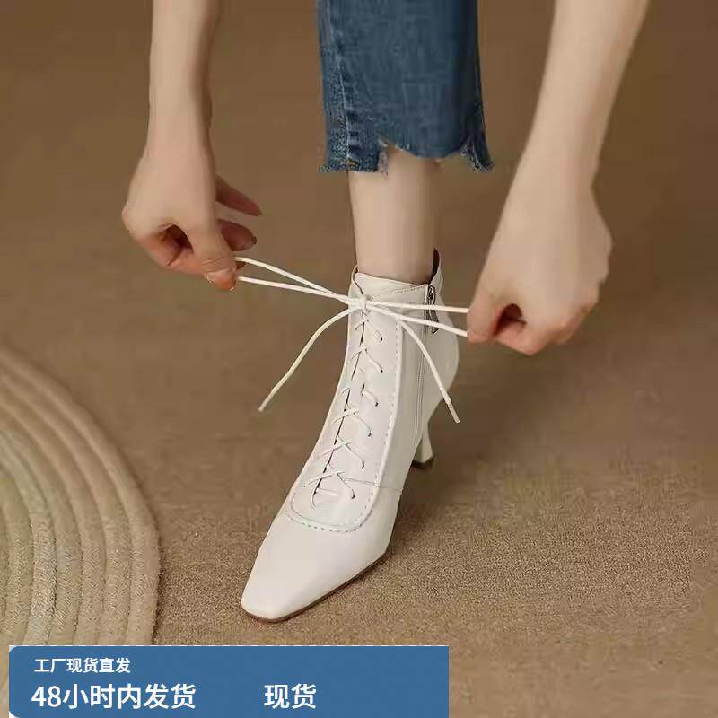 白色尖头短靴女细跟法式真皮裸靴羊皮高跟鞋女秋冬新款绑带马丁靴