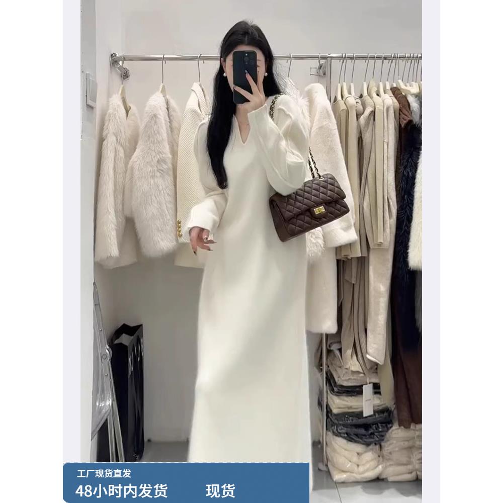 新款法式慵懒风中长款白色浣熊绒毛衣针织连衣裙女秋冬加厚上衣