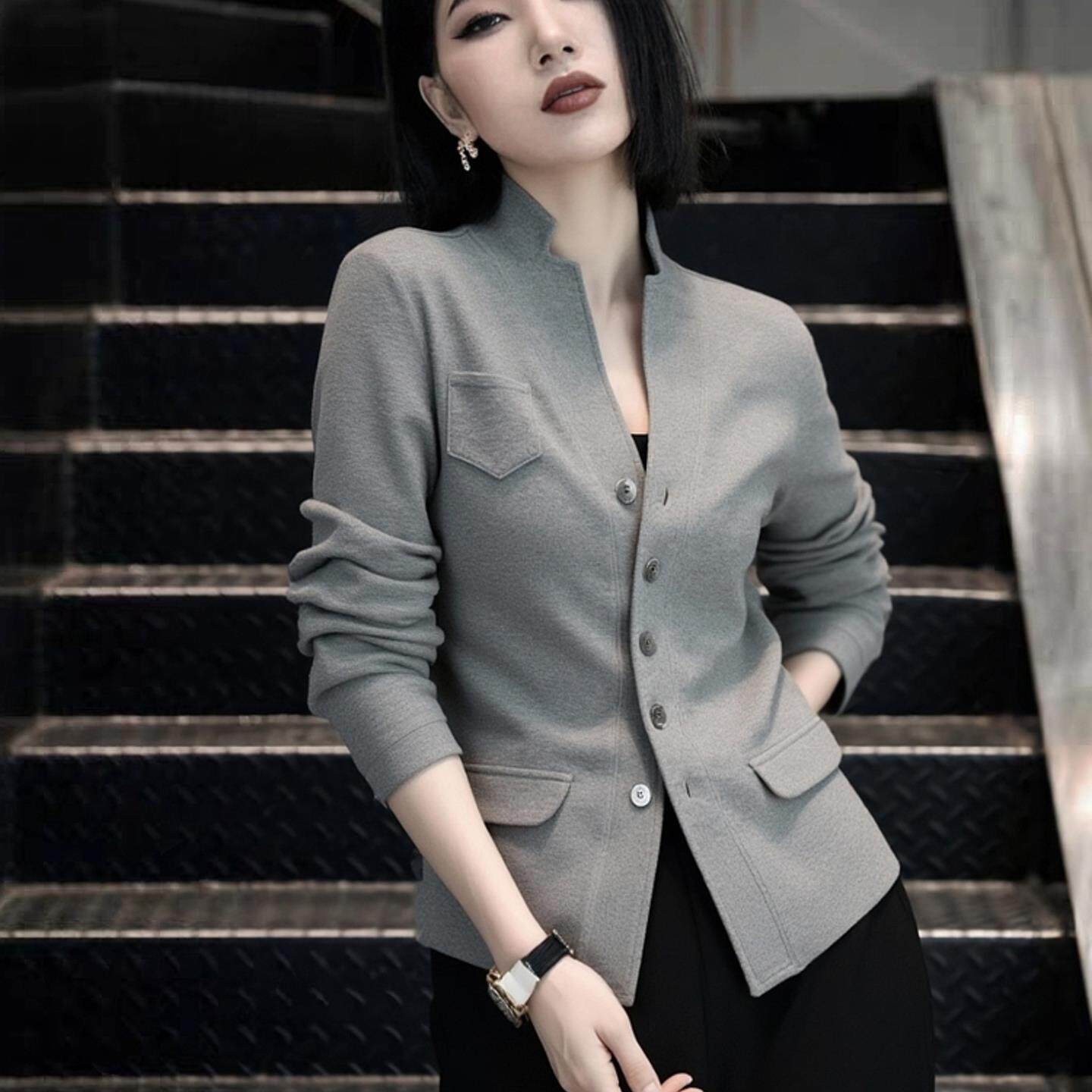 JOYIASS2025新款灰色立领针织短外套女装秋冬冷淡系独特别致高级