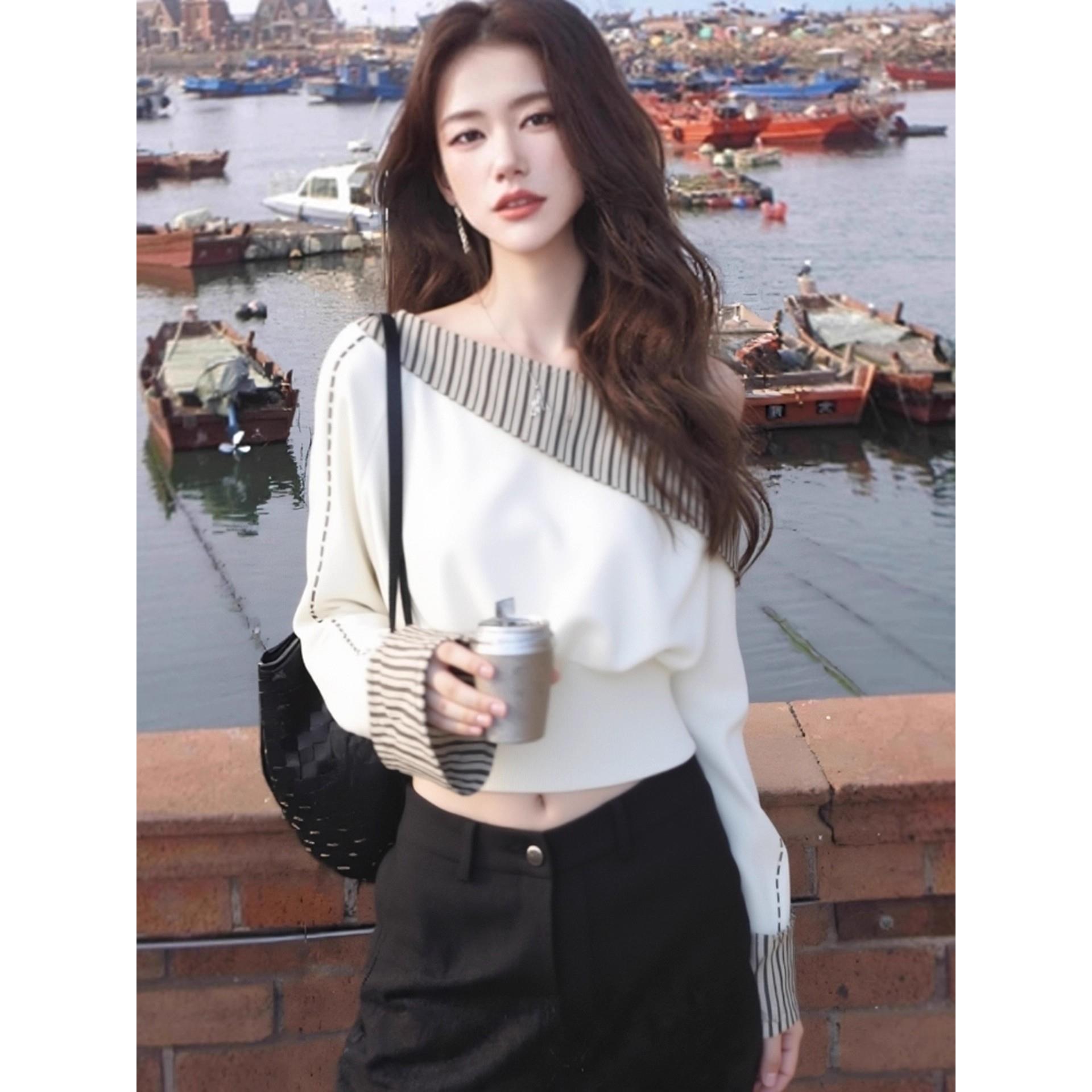 JOYIASS2025新款设计感斜肩条纹长袖卫衣女装秋冬季巨好看掐腰显