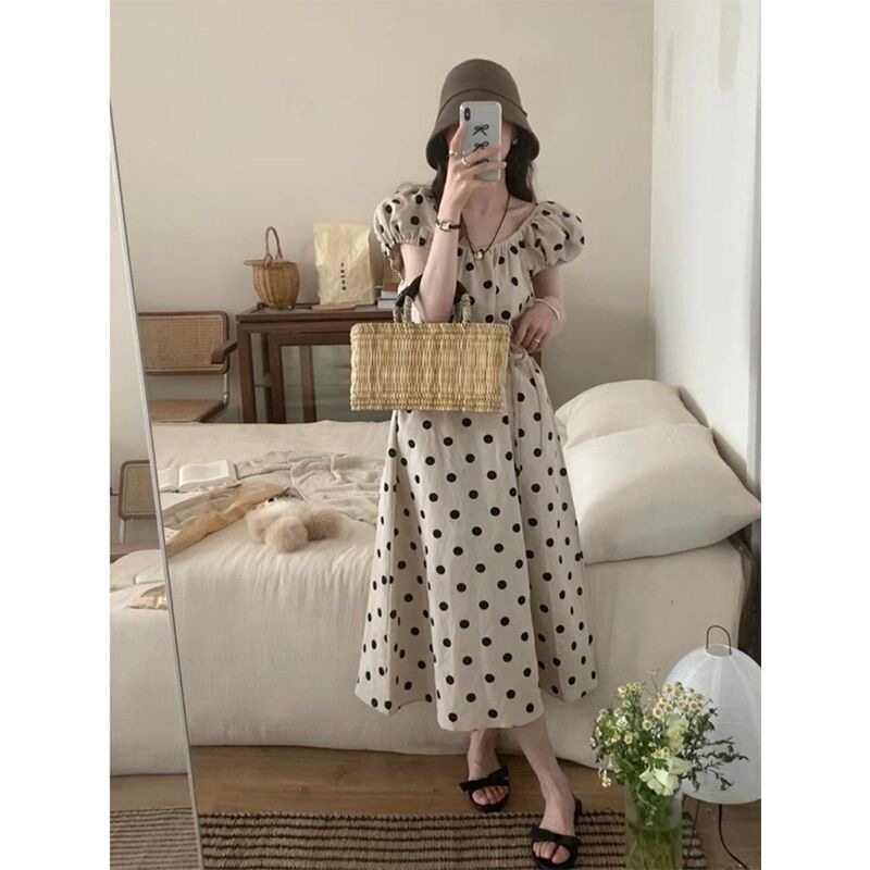 法式V领圆点连衣裙女夏季泡泡袖