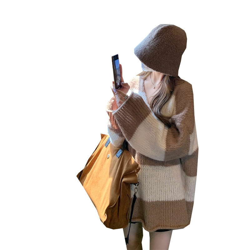 CONTRASTING STRIPED V-NECK SWEATER WOMENS AUTUMN AND WINTER JAPANESE LAZY WIND ROLLED EDGES FASHIONABLE LOOSE FOREIGN KNIT SWEATER TOP TIDE